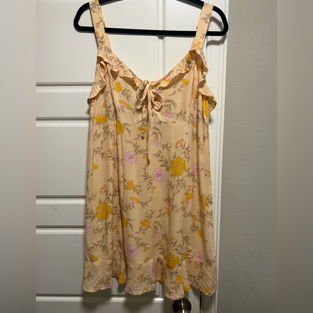 NWT SO Juniors Mini Dress XL Floral